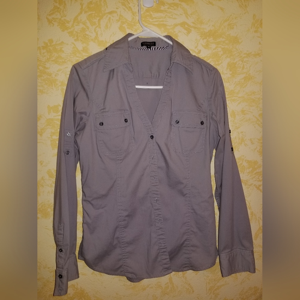 Express button down shirt light gray sz M